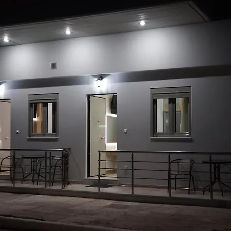 Simplychic C Kalamata